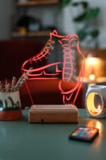 Kişiye Özel 3D Buz Pateni Masaüstü Led Lamba - Görsel 7