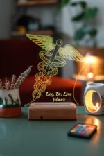 Doktorlar İçin Hediye Tıp Sembolü Asclepius'un Asası 16 Renk Gece Lambası - Görsel 2