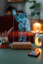 3D Astronot Masaüstü Dekoratif Led Lamba - Görsel 3
