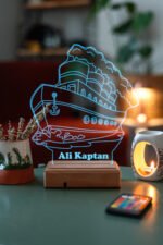 Kişiye Özel Hediye 3D Buhar Çıkaran Gemi Masaüstü Dekoratif Led Lamba