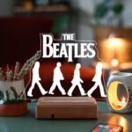 The Beatles Hediye 16 Renkli Kumandalı Gece Lambası