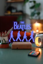 The Beatles Hediye 16 Renkli Kumandalı Gece Lambası - Görsel 2