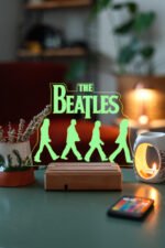 The Beatles Hediye 16 Renkli Kumandalı Gece Lambası - Görsel 3