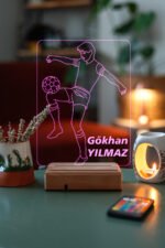 Kişiye Özel Hediye Top Sektiren Futbolcu 3D Led Masaüstü Lamba - Görsel 5