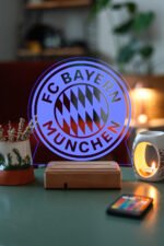 FC Bayern München Logo Hediye 16 Renk Gece Lambası - Görsel 2
