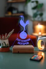Tottenham Hotspur FC Logo Hediye 16 Renk Gece Lambası - Görsel 2