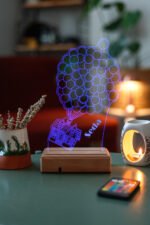 Kişiye Özel Up - Yukarı Bak 3D 16 Renk Dekoratif Led Lamba - Görsel 6