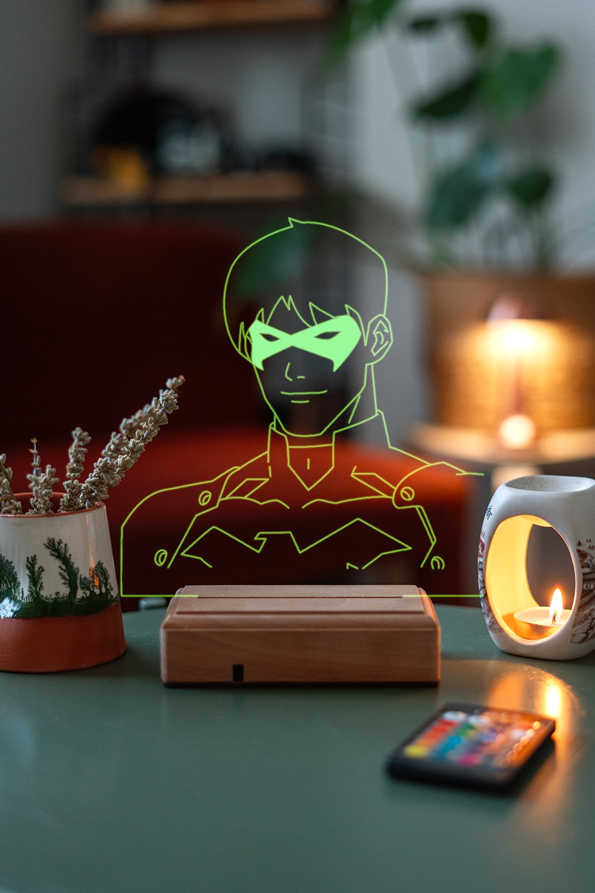 MDW-FLM-031 Batman DC Nightwing 16 Renkli Kumandalı Gece Lambası - Görsel 1