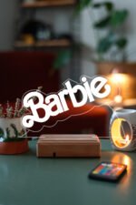 Barbie Hediyelik 16 Renkli Kumandalı Gece Lambası - Görsel 7