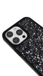 Simli Yıldız tasarımlı Glossy telefon kılıfı, kamera çevresi yakın plan