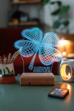 Kişiye Özel 3D Yonca Kalp 16 Renk Dekoratif Led Lamba - Görsel 2