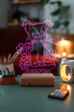 Kişiye Özel 3D Tatlı Köpek ve Çiçekler 16 Renk Dekoratif Led Lamba - Görsel 4