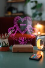 Kişiye Özel 3D 3 Kalp ve Aile 16 Renk Dekoratif Led Lamba - Görsel 6