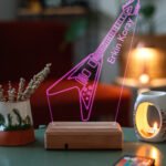 Kişiye Özel 3D Elektro Gitar Hediyelik 16 Renk Dekoratif Led Lamba