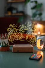 Yamaha R1 Motor Hediyelik 16 Renkli Kumandalı Gece Lambası - Görsel 4