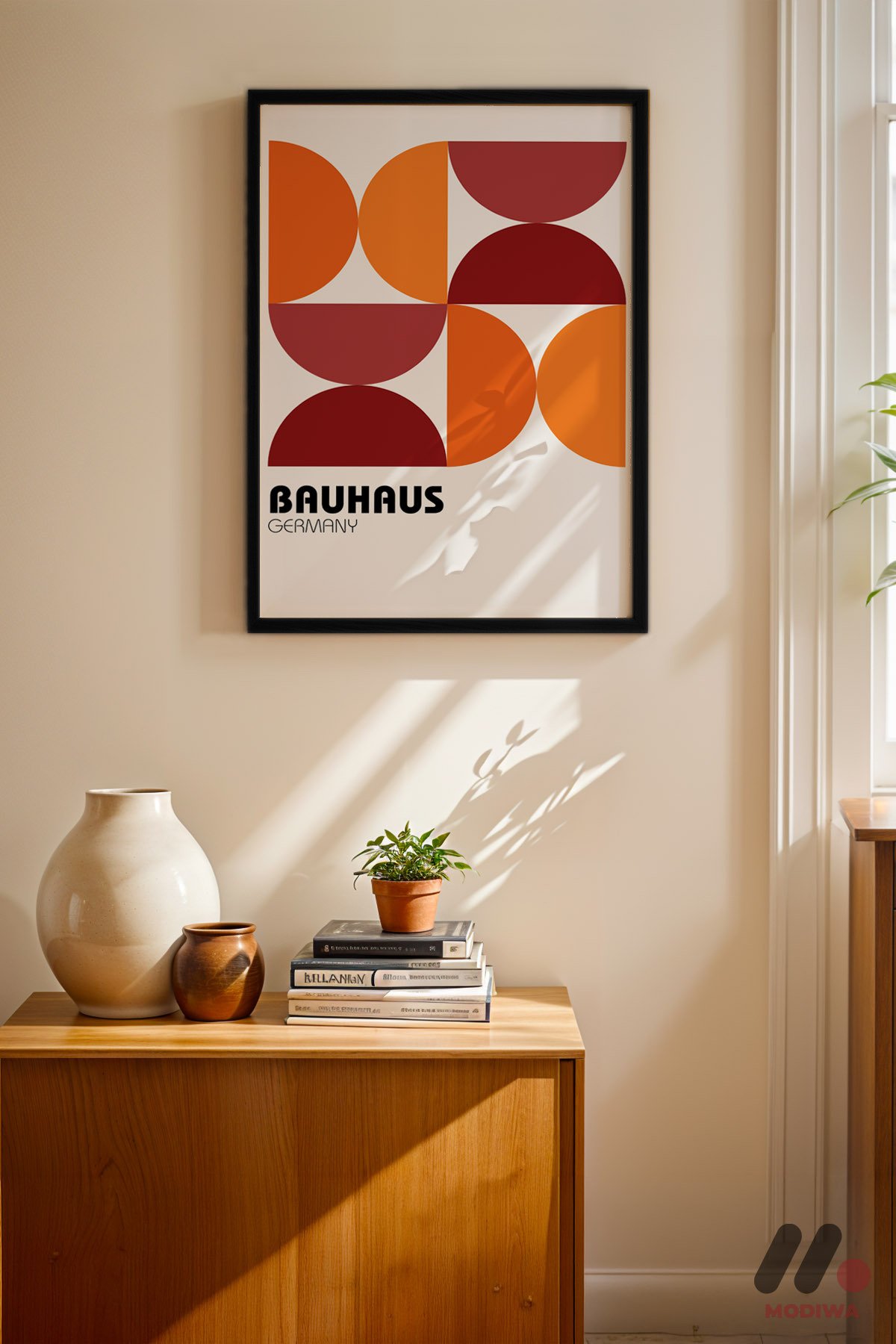 Bauhaus Germany Geometrik siyah çerçeveli duvar tablosu, konsol üstündeki duvarda