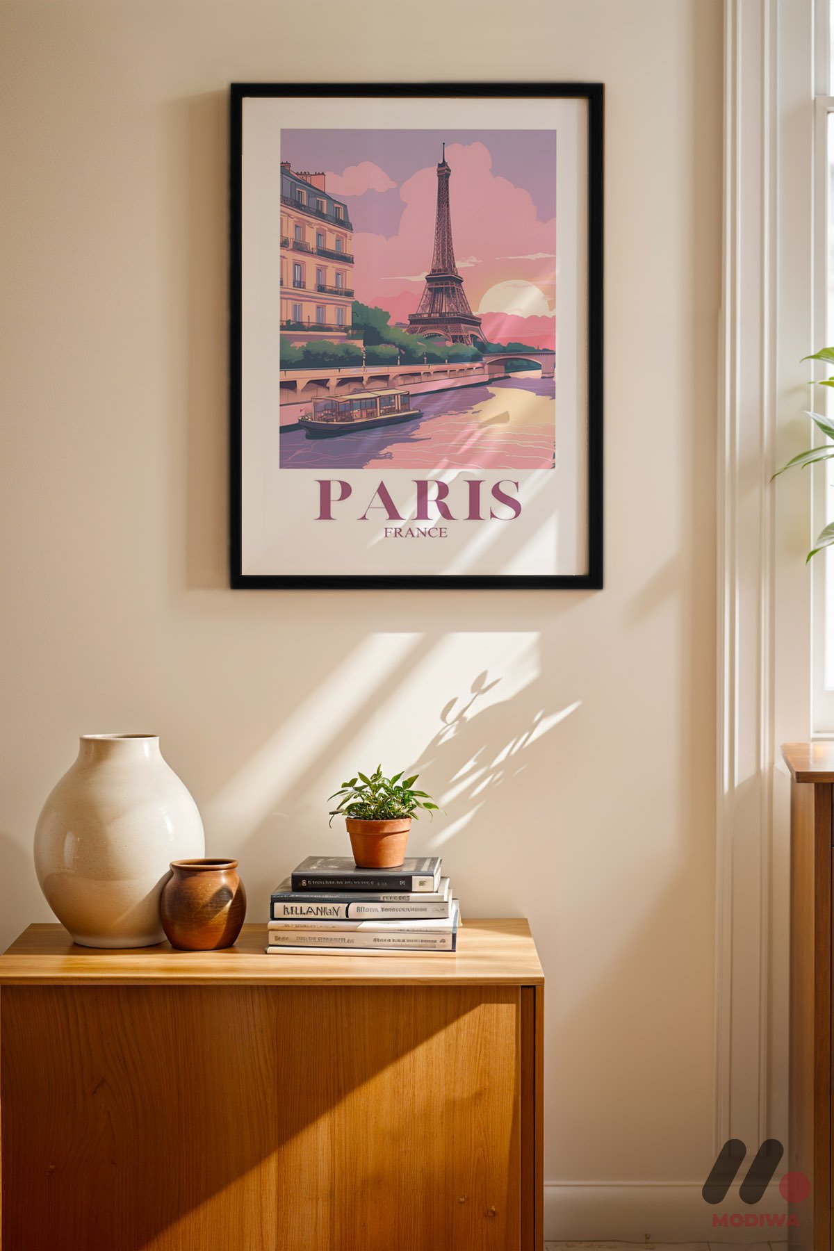 Paris Seyahat Posteri siyah çerçeveli duvar tablosu, konsol üstündeki duvarda