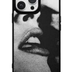 Siyah Beyaz Öpücük Glossy Telefon Kılıfı